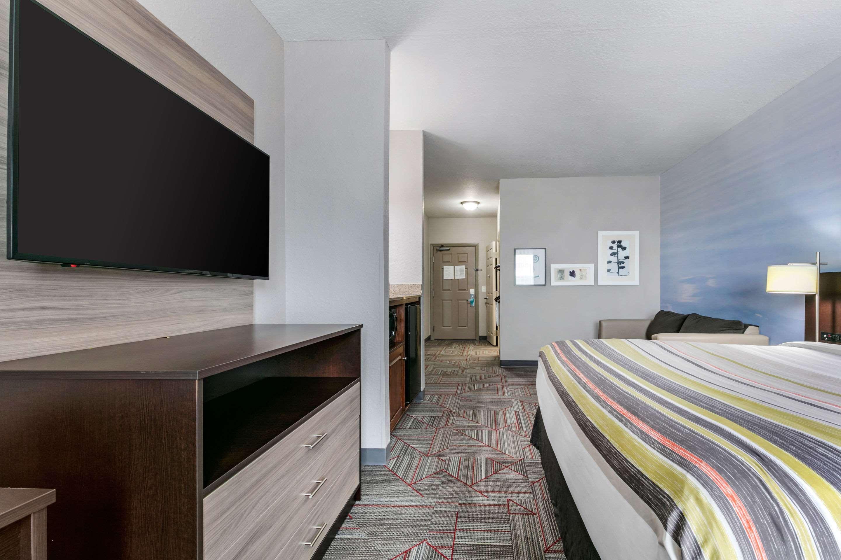 ホテル Clarion Pointe Columbus-Bradley Park エクステリア 写真